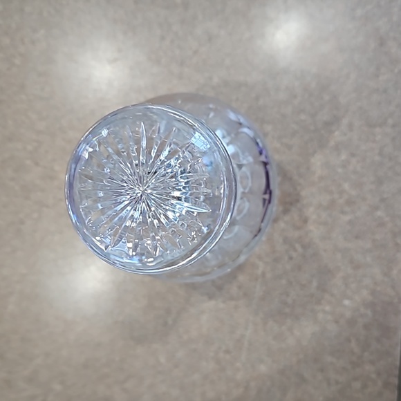 Vintage Etched Wine/Spirits Decanter!!! - Picture 3 of 12